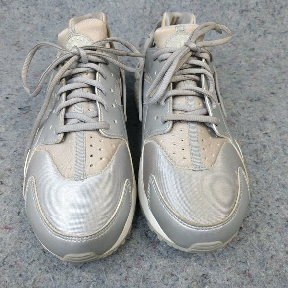 Nike Air Huarache Run SE Low Womens Size 8.5 Shoes Gray 859429-002 NO INSOLES - Picture 4 of 10